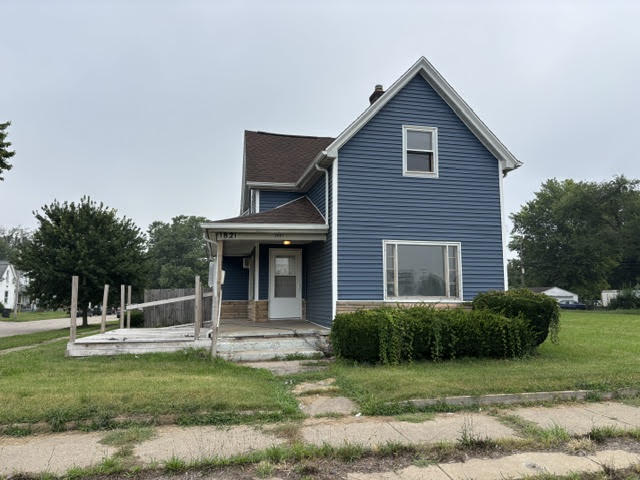 1821 West Sample Street